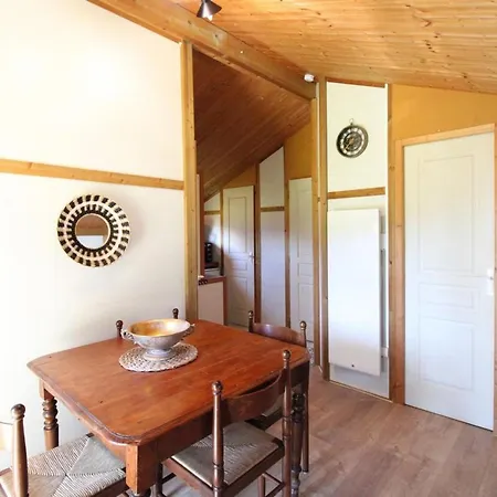 Charmant Chalet Avec Jardin Et Terrasse, Proche Randonnees, Ski Et Attractions Touristiques - Fr-1-742-540